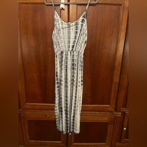 Olivia Rae Gray and White Tie-Dye Maxi Dress